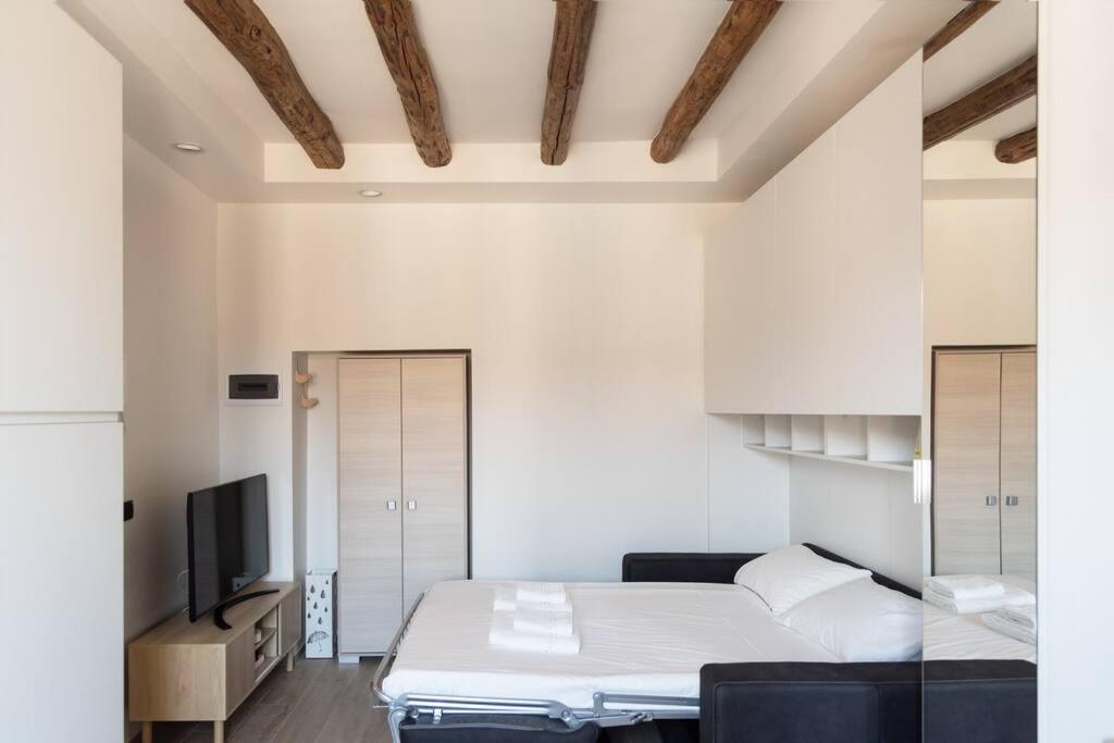 Apartment Youhosty - Imbonati 15